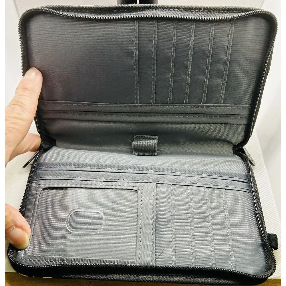 Thirty One Island Nights Zippered Wallet 7x4.5